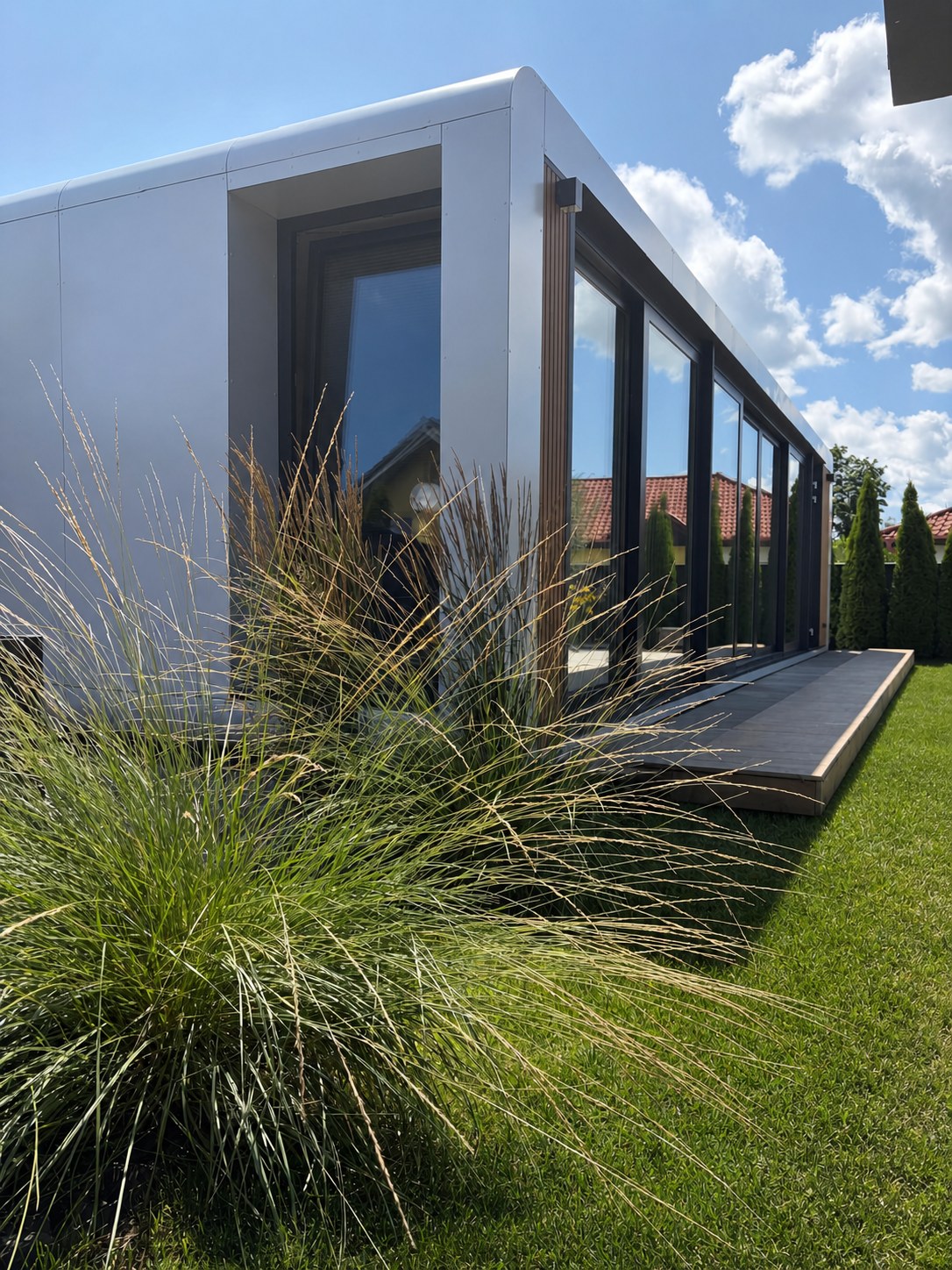 Modern REVIQA pavilion